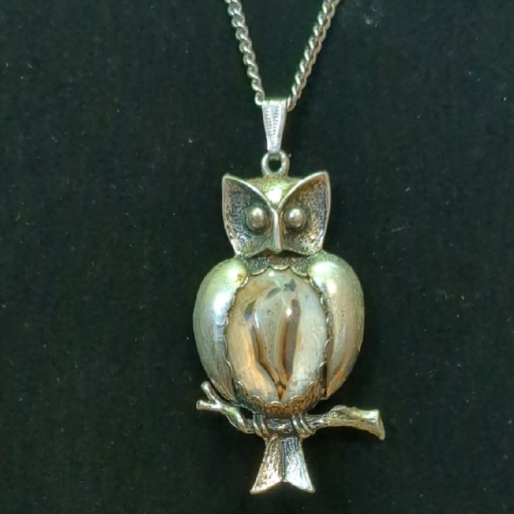 Silver Owl Pendant Necklace